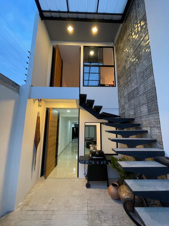 Amazonia Deluxe Calle 13 Letícia Exterior foto