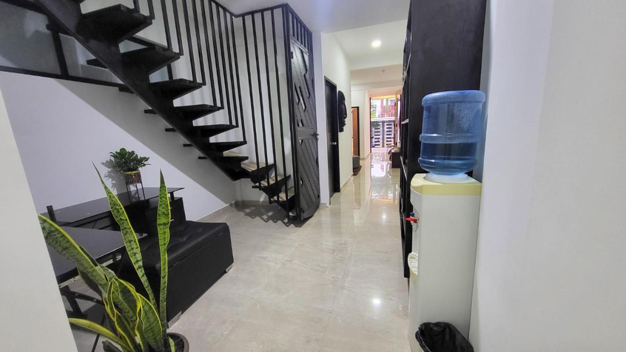 Amazonia Deluxe Calle 13 Letícia Exterior foto