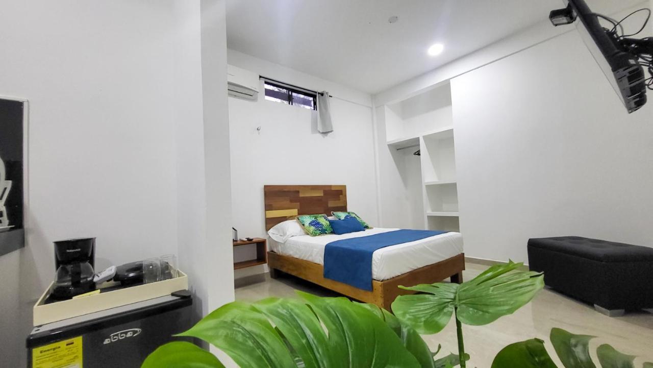 Amazonia Deluxe Calle 13 Letícia Exterior foto