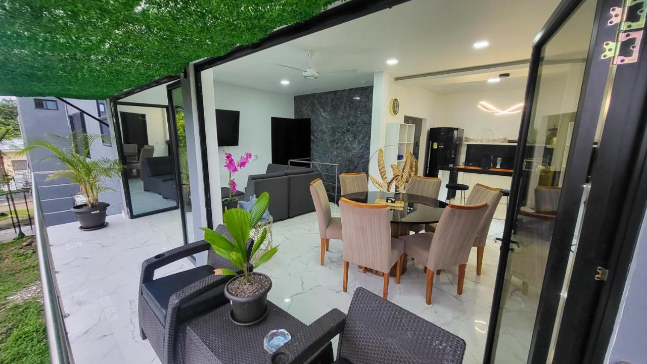 Amazonia Deluxe Calle 13 Letícia Exterior foto