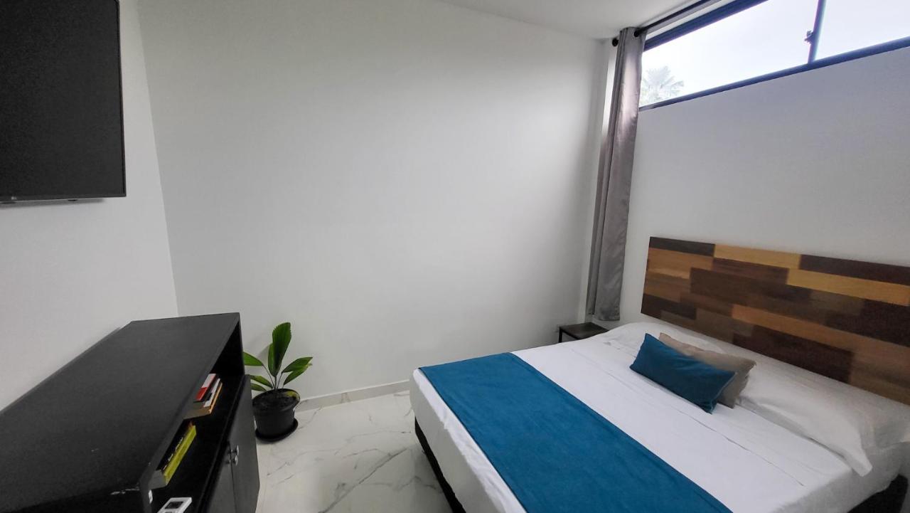 Amazonia Deluxe Calle 13 Letícia Exterior foto